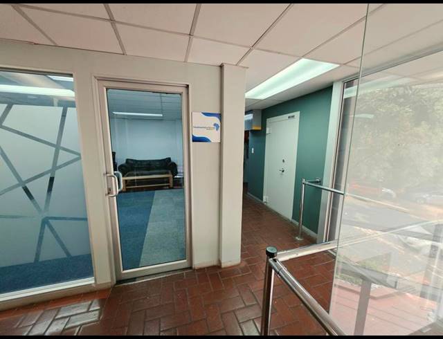 BUSINESS PROPERTY TO RENT IN MENLO PARK